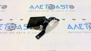 Кронштейн насоса охолодження інтеркулера Mercedes W213 E 17-23 2.0T, 3.0T