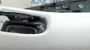 Торпедо передняя панель с AIRBAG Toyota Prius 50 17-22 черная с серым под малый дисплей, с нижним креплением, под чистку, вмятины