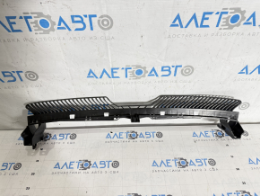 Кріплення переднього бампера центральне VW Tiguan 18-21 EUR