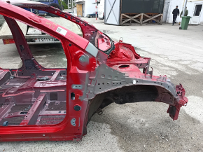 Чверть передня права Toyota Prius 50 16-22 на кузові, червона, прим'ята стійка, тичка