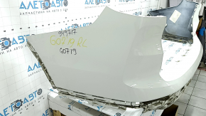 Бампер задний голый BMW X7 G07 19-22 белый, трещина в креплении