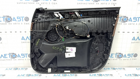 Обшивка двери карточка передняя левая BMW X7 G07 19-22 кожа черная Schwarz, вставка под дерево, с ручкой, с сеткой динамика Harman Kardon, подлокотник и вставка кожа коричневая Coffee, тычки, царапины, под чистку