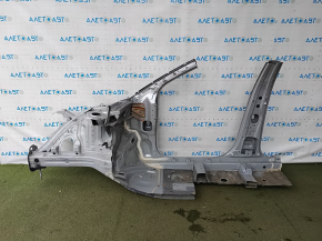Четверть передняя правая Hyundai Tucson 22-25 1.6T HEV Korea, отпилена, серебро, с центральной стойкой, замят порог, вмятины