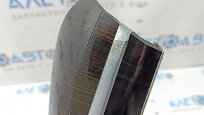 Накладка центральной консоли BMW X7 G07 19-25 под дерево Fineline Stripe, царапины, пятна на хроме