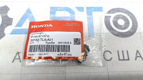 Крепление молдинга решетки радиатора grill левого Honda CRV 17-22 на фаре
