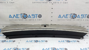 Накладка отвору багажника Audi Q5 80A 18-24 чорна з хром, подряпини