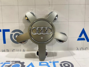 Центральний ковпачок на диск Audi Q5 8R 09-17 -
