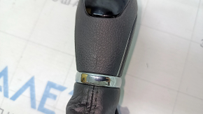 Ручка АКПП Hyundai Sonata 11-15 резина, с кожухом, царапины