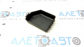 Крышка блока реле Lexus RX450h 10-15 тип 2