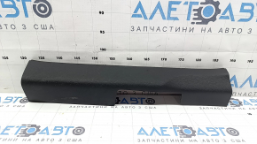 Накладка порога передняя правая Mitsubishi Outlander 22-26 черная, царапины