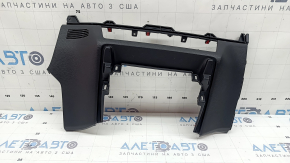 Накладка торпеды нижняя центральная Mitsubishi Outlander 22-26 черная, царапины