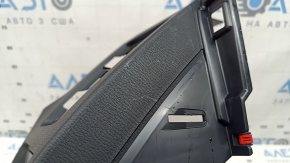 Накладка колени водителя Mitsubishi Outlander 22-26 черная, царапины