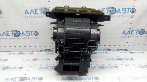 Корпус грубки голий кондиціонер Kia Niro 17-19 HEV, PHEV 3 частини, під обдування заднього ряду