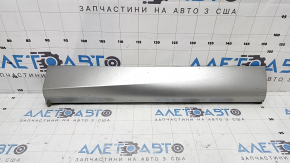 Накладка двери нижняя задняя правая Mitsubishi Outlander 22-26 серебро