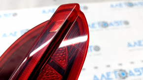 Фонарь внутренний дверь багажника правый Hyundai Santa FE 21-23 LED, царапины