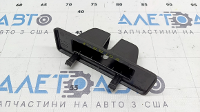 Накладка замка дверей багажника Land Rover Range Rover Velar 18-23 чорна, потерта