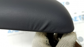 Подлокотник Hyundai Santa FE 21-23 кожа черная, примят, царапины