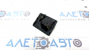 Крепление камеры заднего вида Land Rover Range Rover Velar 18-20