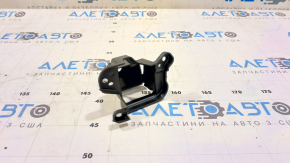 Крепление решетки радиатора правое Mazda 3 14-16 BM дорест