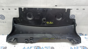 Защита заднего бампера Land Rover Range Rover Velar 18-20 царапины