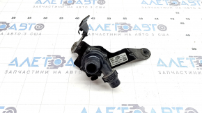Насос печки Land Rover Range Rover Velar 18-26 2.0T с кронштейном