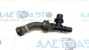 Патрубок охлаждения Land Rover Range Rover Velar 18-26 2.0T