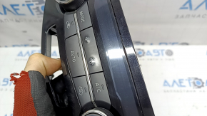 Управление климат-контролем Nissan Rogue 17-20 auto, царапины