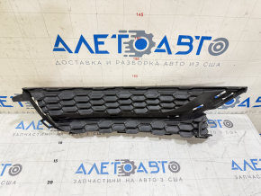 Решетка переднего бампера левая VW Passat b7 12-15 USA без птф, без молдинга