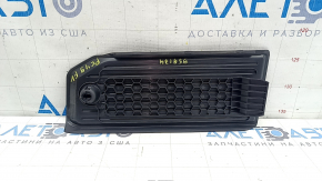 Площадка для отдыха ноги Porsche Cayenne 19-26 черная, с колпачком, потерта