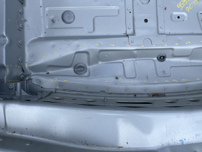 Корыто багажника Porsche Cayenne 19-23 на кузове, замято