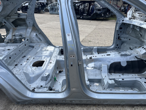 Стойка кузова центральная правая Porsche Cayenne 19-26 на кузове