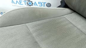 Водительское сиденье Kia Sportage 20-22 без airbag, механическое, ткань серая, LX, под химчистку, потерто