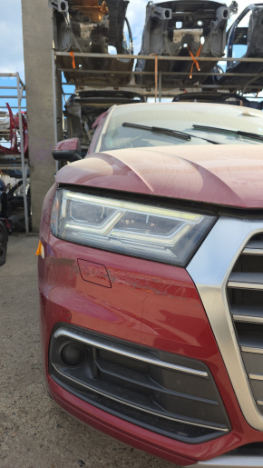Фара передняя правая в сборе Audi Q5 80A 18-20 LED, выгорание LED