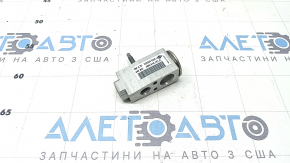 Клапан печки кондиционера заднего ряда Porsche Cayenne 19-23 под R1234YF