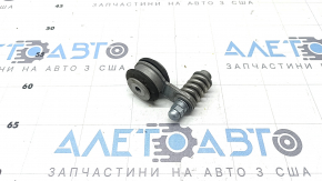 Кронштейн приемной трубы с катализатором Porsche Cayenne 19-23 3.0T в сборе