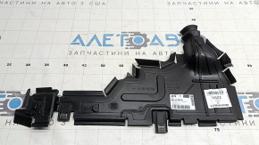 Дефлектор радиатора правый Audi Q7 20-24 3.0T MHEV