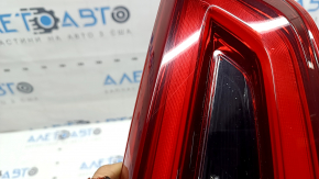Фонарь внутренний дверь багажника левый Nissan Rogue Sport 20-22 царапины