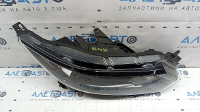 Фара передняя правая Nissan Rogue Sport 20-22 галоген, царапины