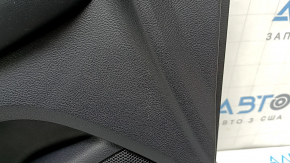 Обшивка двери карточка передняя левая Ford Edge 19-21 черная SEL, вставка кожа черная, подлокотник кожа черная, с накладкой и управлением стеклоподъемника и кнопкой центрального замка, с ручкой,  потерта
