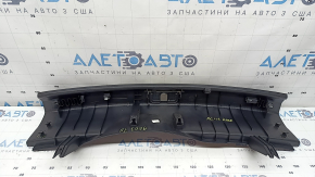 Накладка проема багажника Audi A6 C7 12-18 черная, царапины, надломы креплений