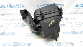 Корпус воздушного фильтра Ford Edge 19-24 2.0T с воздуховодом, без датчика, сломано крепление