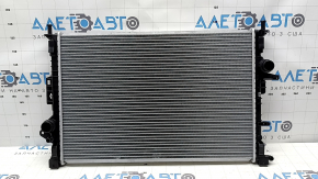 Радіатор охолодження вода Ford Transit Connect MK2 13-25 2.5