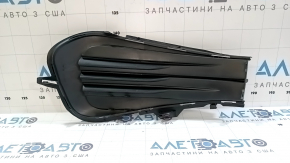 Грати бампера права VW Jetta 22-24 без птф, структура