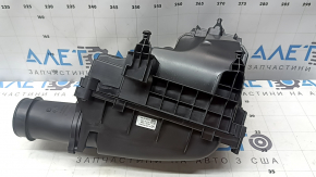 Корпус воздушного фильтра Mercedes CLA 250 14-19