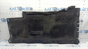 Защита днища левая Audi A6 C7 12-18 надорвана, затерта