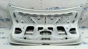 Крышка багажника BMW 3 F30 4d 12-18 белый 300, тычка, вмятина