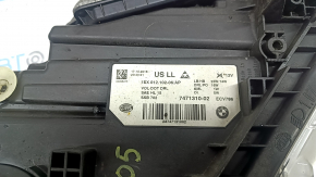 Фара передняя правая в сборе BMW 3 F30 16-18 LED сколы, под полировку