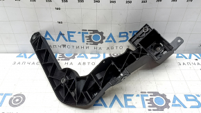 Окуляр передній правий Volvo C40 22-24