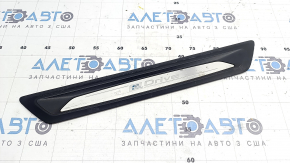 Накладка порога передняя левая наружная BMW 3 F30 12-18 черная с хромом, E-Drive, царапины, потерт хром, треснуто крепление