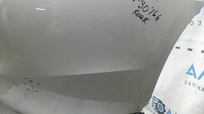 Бампер задний голый BMW 3 F30 16-18 под парктроники, под молдинг, белый 300, царапины, прижат, окалины, надрыв